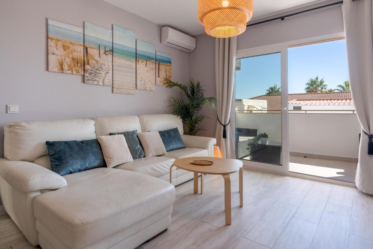 Lets In The Sun Sea View Apartment Calabella La Cala De Mijas Exterior photo